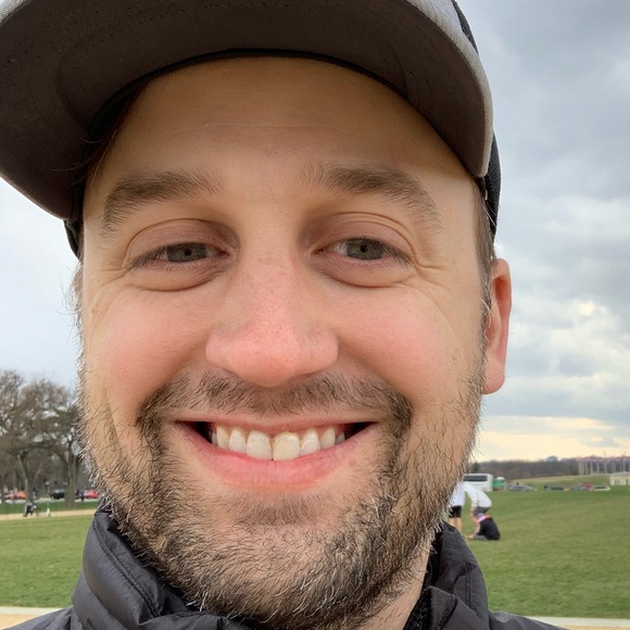 Meet your Posher, Chris - Picture 1 of 1